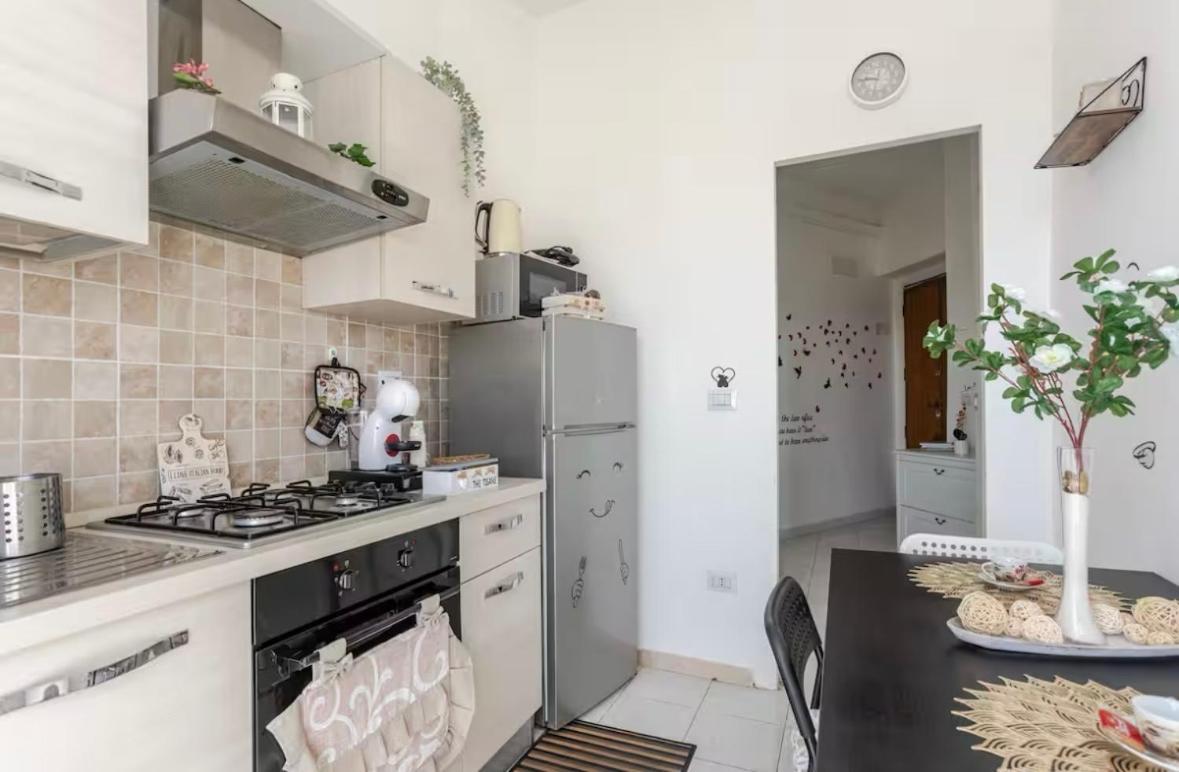 Apartamento Fefe'S House Roma Exterior foto